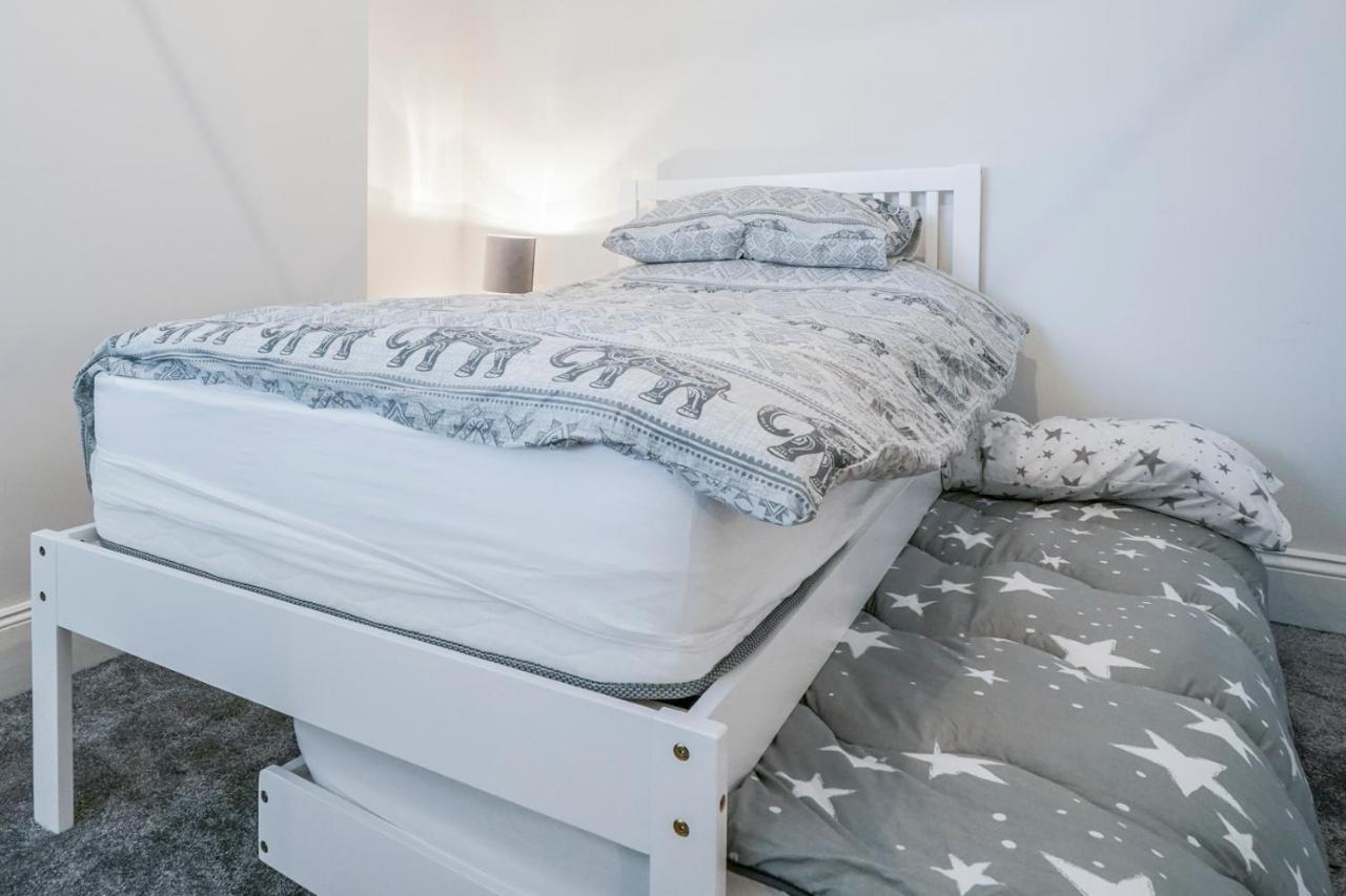 Close To City Centre Stylish 3 Bedroom House Belfast Eksteriør bilde