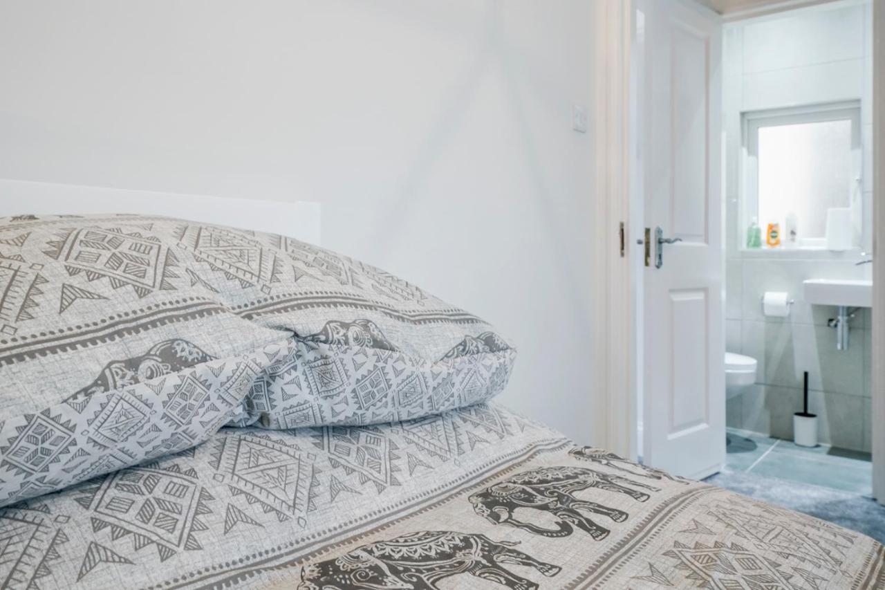 Close To City Centre Stylish 3 Bedroom House Belfast Eksteriør bilde