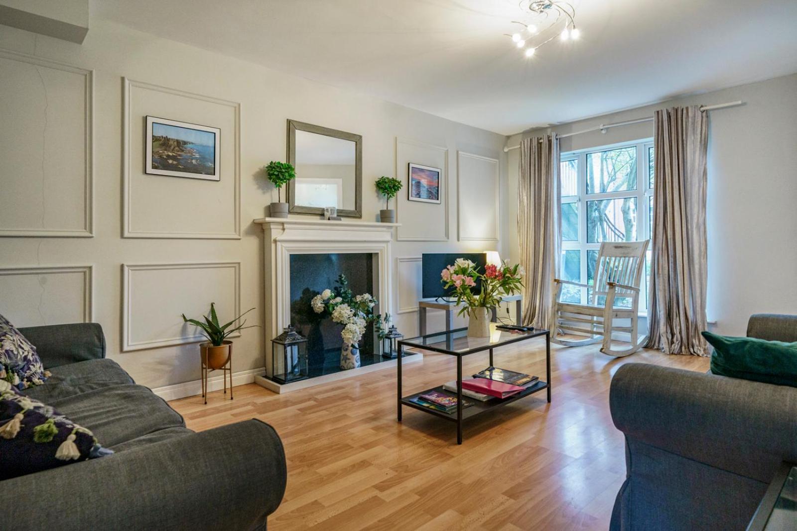 Close To City Centre Stylish 3 Bedroom House Belfast Eksteriør bilde